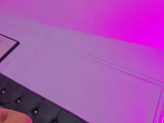 KonnyNaugthy's Live Sex Cam Show