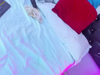 KonnyNaugthy's Live Sex Cam Show