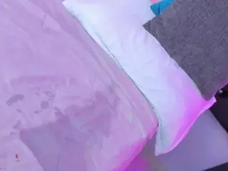 KonnyNaugthy's Live Sex Cam Show