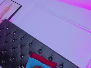 KonnyNaugthy's Live Sex Cam Show