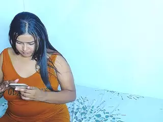 aisha-stacey's Live Sex Cam Show