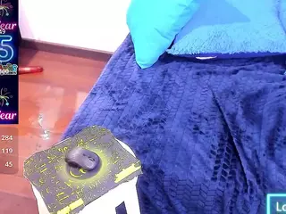 kenia-oz's Live Sex Cam Show