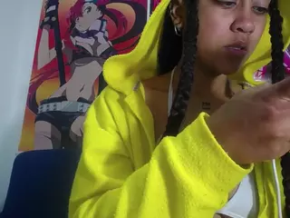 cinnamon-7's Live Sex Cam Show