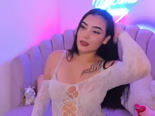 Amara-Miller's Live Sex Cam Show