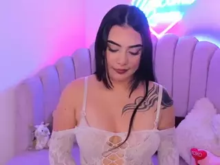 Amara-Miller's Live Sex Cam Show