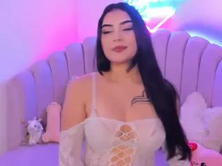 Amara-Miller's Live Sex Cam Show