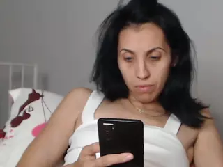 sweetmiky's Live Sex Cam Show