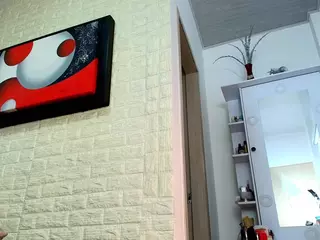 anielli69hot's Live Sex Cam Show