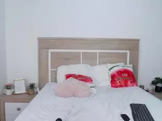 AylinRoss's Live Sex Cam Show