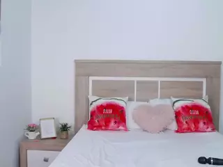 AylinRoss's Live Sex Cam Show