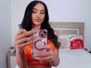 AylinRoss's Live Sex Cam Show