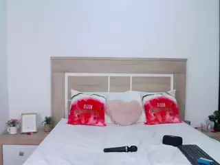 AylinRoss's Live Sex Cam Show