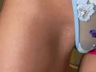 ell3thestar's Live Sex Cam Show