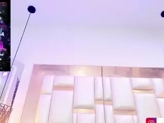 IvonneMorris's Live Sex Cam Show