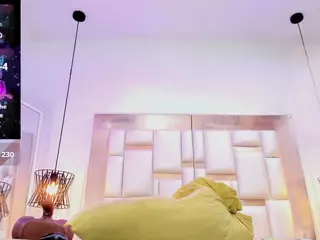 IvonneMorris's Live Sex Cam Show