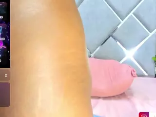 IvonneMorris's Live Sex Cam Show