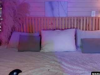 Live cam show with Manu Goth