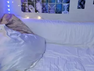 YunaPeace's Live Sex Cam Show