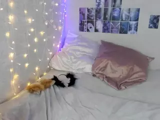YunaPeace's Live Sex Cam Show