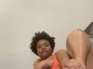 KsGoddessMarie's Live Sex Cam Show