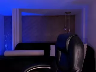 DonnaStonne's Live Sex Cam Show