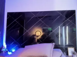 SofiaWalke's Live Sex Cam Show