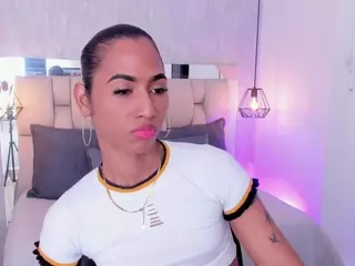 Alice-Massie1's Live Sex Cam Show