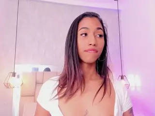 Alice-Massie1's Live Sex Cam Show