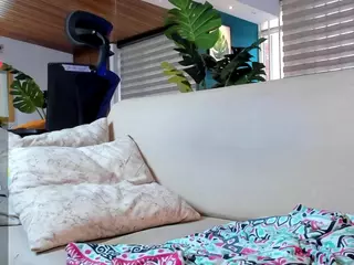 Isabellaa-Joness's Live Sex Cam Show