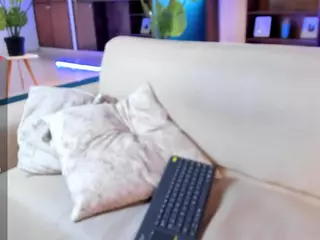 Isabellaa-Joness's Live Sex Cam Show