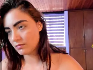 Isabellaa-Joness's Live Sex Cam Show