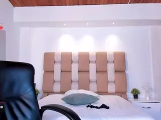 Isabellaa-Joness's Live Sex Cam Show