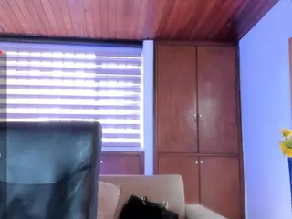 Isabellaa-Joness's Live Sex Cam Show