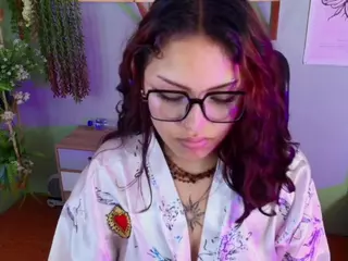 Littlelua's Live Sex Cam Show