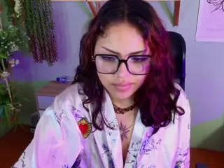 Littlelua's Live Sex Cam Show