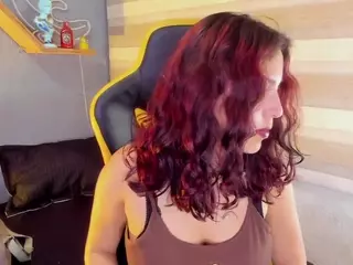 Littlelua's Live Sex Cam Show