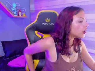 Littlelua's Live Sex Cam Show
