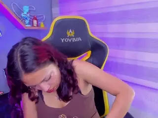 Littlelua's Live Sex Cam Show