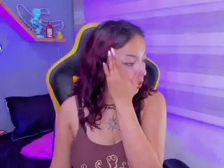 Littlelua's Live Sex Cam Show