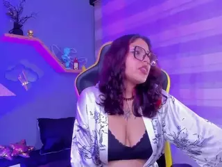 Littlelua's Live Sex Cam Show