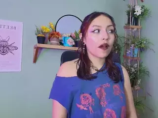Littlelua's Live Sex Cam Show