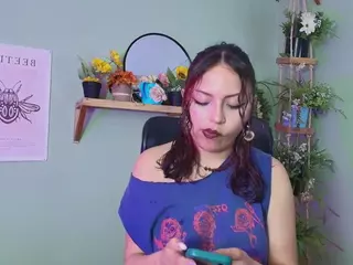 Littlelua's Live Sex Cam Show