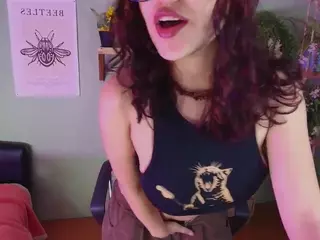 Littlelua's Live Sex Cam Show