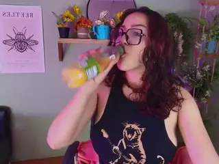 Littlelua's Live Sex Cam Show