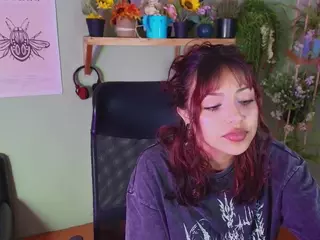 Littlelua's Live Sex Cam Show