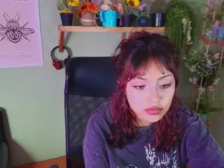 Littlelua's Live Sex Cam Show
