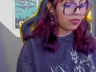 Littlelua's Live Sex Cam Show