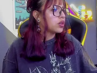 Littlelua's Live Sex Cam Show