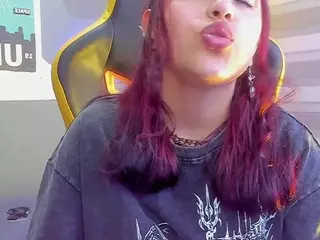 Littlelua's Live Sex Cam Show