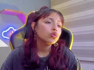 Littlelua's Live Sex Cam Show